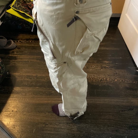 B by Burton Ski/Snowboard Pants - Picture 2 of 5